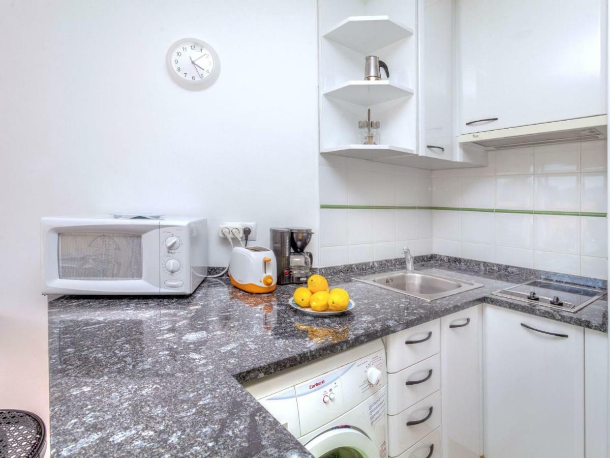 Apartment Palmiers I-7 By Interhome Llanca Ngoại thất bức ảnh